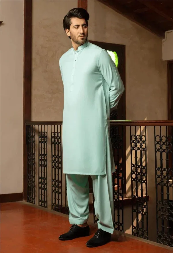 Plain Suit