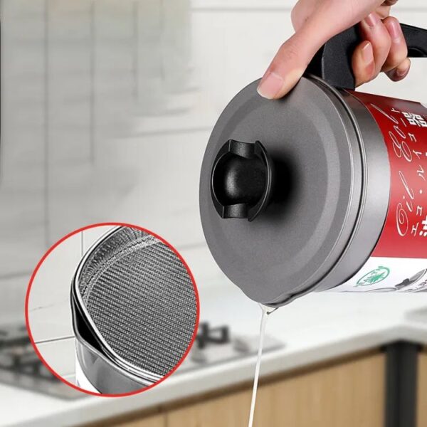 Easy Kitchen Oil Filter Pot Oil Strainer Pot Stainless Steel Grease Strainer Oil Storage Pot Oil Container Stainless Steel Oiler Tank Container Grease Keeper with Filter Dust Lid Non slip Handle for Frying Oil and Cooking Grease